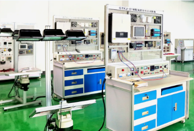 武漢東新電子技工學校2025年招生簡章 技術服務專業